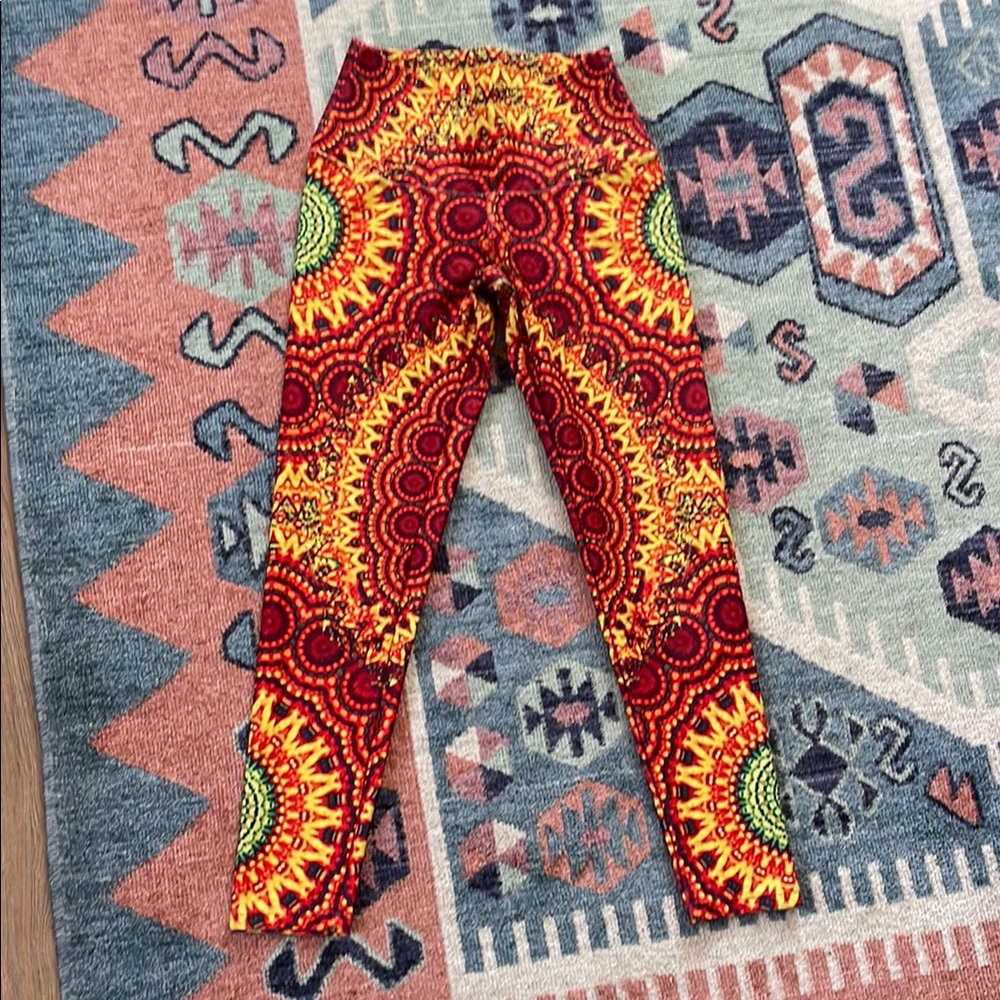 Zayze by Sadhana african print yoga running leggings tights size S